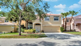 7755 Oak Grove Cir, Lake Worth, FL 33467