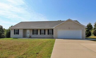 381 Tahlequah Ln, Cape Girardeau, MO 63701