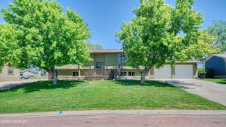 416 Sandcreek Cir, Gillette, WY 82732