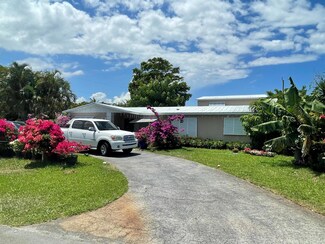 205 SE 21st Ave, Boynton Beach, FL 33435