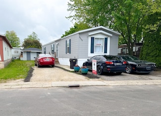 5220 Village Dr SW, Wyoming, MI 49509