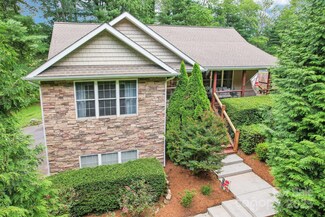 33 Warlick Rd, Mills River, NC 28759