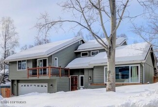12900 Wellsford Cir, Anchorage, AK 99516