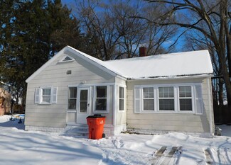 955 Jennings Ave, Benton Harbor, MI 49022