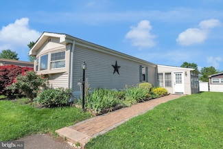 423 Running Brook Rd, North Wales, PA 19454