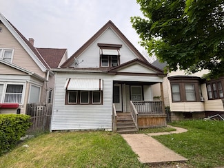 3350 N 25th St, Milwaukee, WI 53206