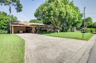 2515 14th Ct SE, Winter Haven, FL 33884