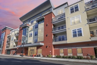 62 Foundry St Unit 204, Wakefield, MA 01880