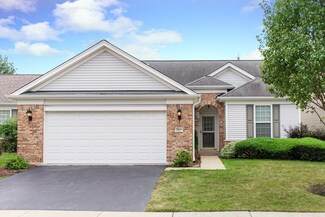 2627 Venetian Ln, Elgin, IL 60124