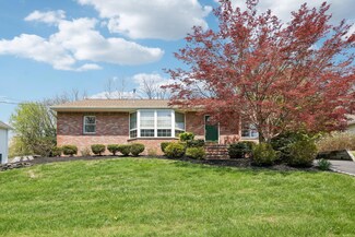 21 Jackson Dr, Stony Point, NY 10980
