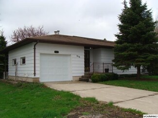 512 Somerville Ave, Morgan, MN 56266