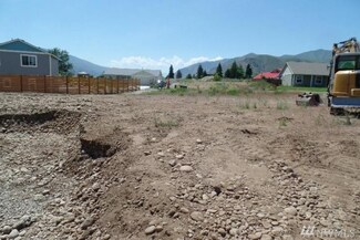 1014 Crest Loop Unit 26, Entiat, WA 98822
