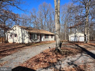 1077 Dicks Hollow Rd, Winchester, VA 22603