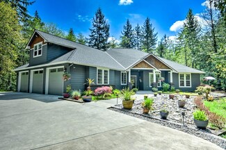 7035 Sandy Point Beach Rd NE, Olympia, WA 98516