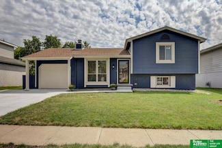 13533 Emiline St, Omaha, NE 68138