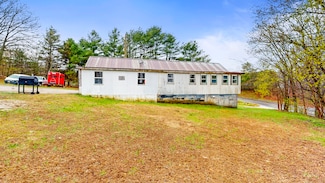 193 Crowley Rd, Lewiston, ME 04240