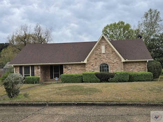 3103 Brittney Ln, Texarkana, TX 75503