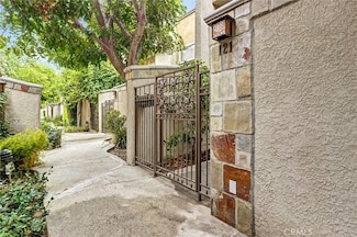 21901 Lassen St Unit 121, Chatsworth, CA 91311