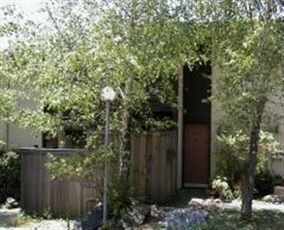 1183 Oddstad Blvd, Pacifica, CA 94044