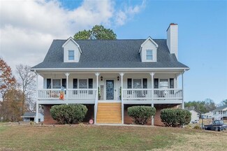 108 Fox Chase Ct, Lexington, NC 27295