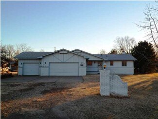 606 N Osage St, Oxford, KS 67119