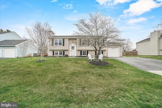 10144 Peanut Mill Dr, Gaithersburg, MD 20882
