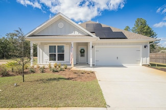 30 Oak Trees Ln W, Freeport, FL 32439