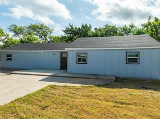3212 Robinson Dr, Waco, TX 76706