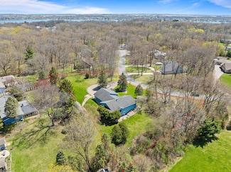 2026 Huntington Place, Delavan, WI 53115