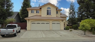 122 Hopfield Dr, Folsom, CA 95630