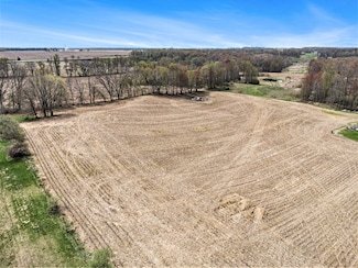 22706 F-Drive N, Marshall, MI 49068