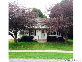 5317 N Main St, Munnsville, NY 13409