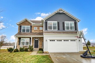 827 Prescot Cir, Trenton, OH 45067