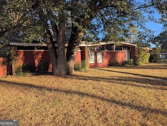 1200 Sharon Dr, Albany, GA 31707