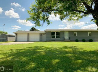 404 N 1st St, Fertile, IA 50434