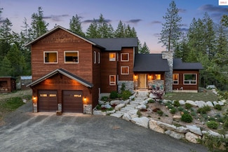 1450 Wood View Rd, Sandpoint, ID 83864