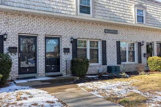 4 Corey Colonial Unit 4, Agawam, MA 01001