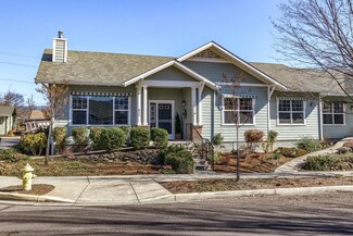 832 Plum Ridge Dr Unit 8, Ashland, OR 97520
