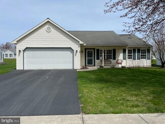 28 Springhouse Dr Unit 122, Myerstown, PA 17067