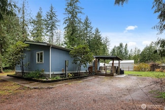 42037 Pine St, Concrete, WA 98237