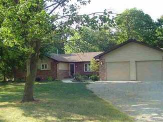 7695 E 600 S, Russiaville, IN 46979