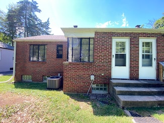 77 W Westfield Blvd, Indianapolis, IN 46208