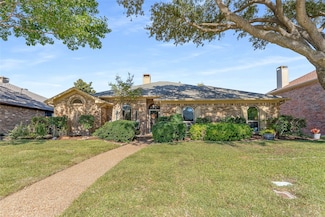 1203 Babbling Brook Dr, Lewisville, TX 75067
