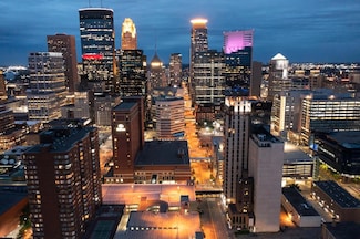 201 S 11th St Unit 2420, Minneapolis, MN 55403