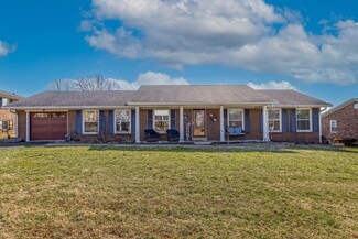 208 Maplewood Dr, Lancaster, KY 40444
