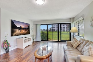 7406 Lake Breeze Dr Unit 119, Fort Myers, FL 33907