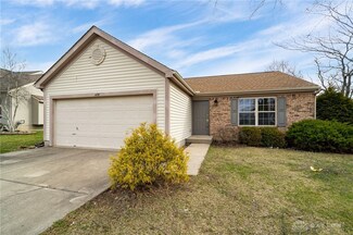 478 Lake Front Dr, Lebanon, OH 45036