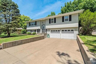 3020 Arbor Dr, Manhattan, KS 66503