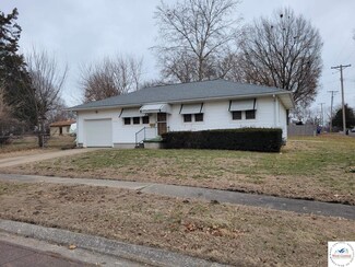 1715 S Brown Ave, Sedalia, MO 65301
