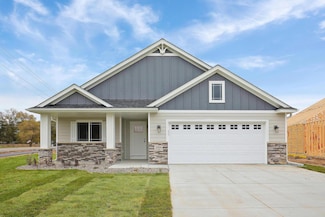 10022 177th Ave NW, Elk River, MN 55330